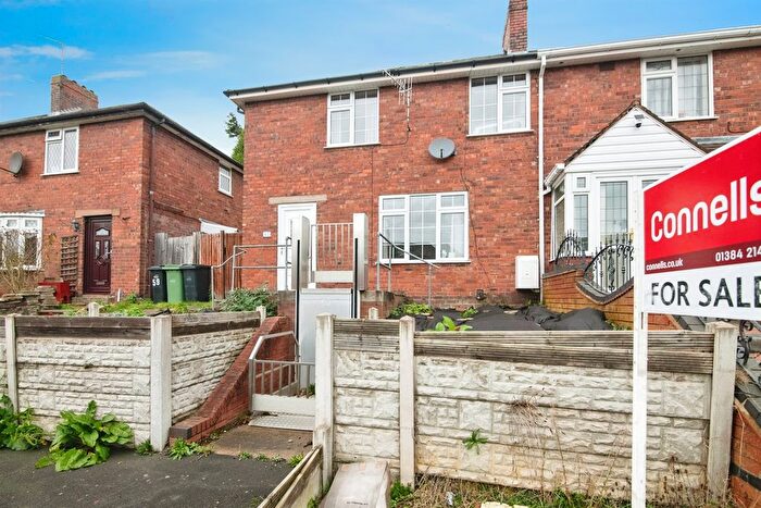 3 Bedroom End Terrace House For Sale In Boundary Hill, Dudley, DY3