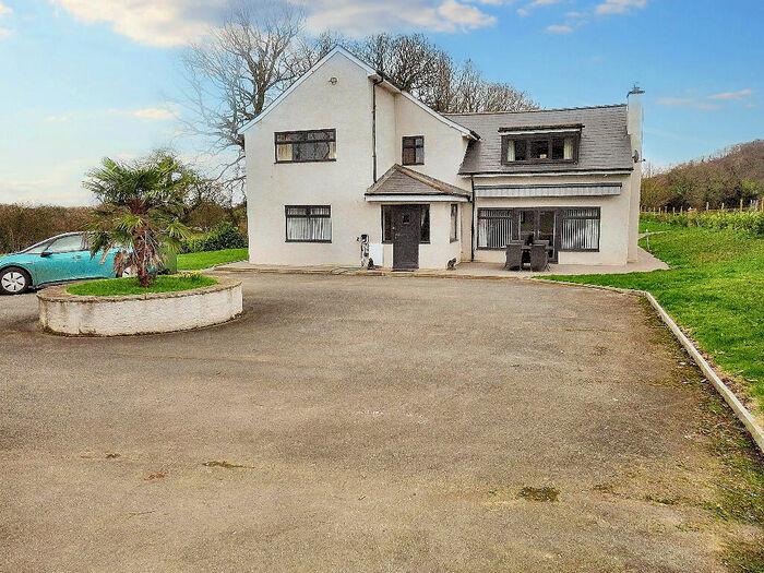 Properties to rent in NP15, Usk, Raglan Houses for sale & to rent