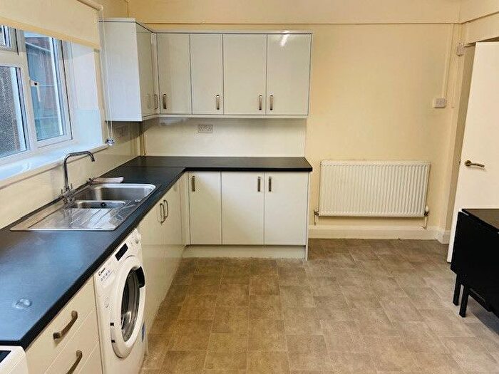 3 Bedroom Semi Detached House To Rent In Mantle Street, Wellington, Somerset, TA21