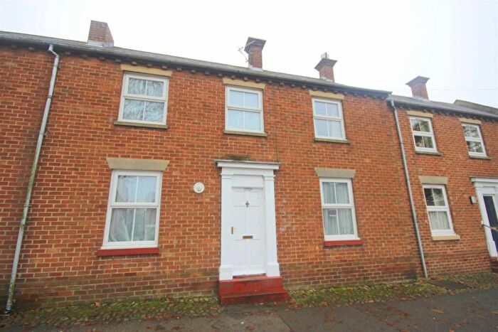 4 Bedroom Private Hall To Rent In A Gilesgate, Durham City, DH1