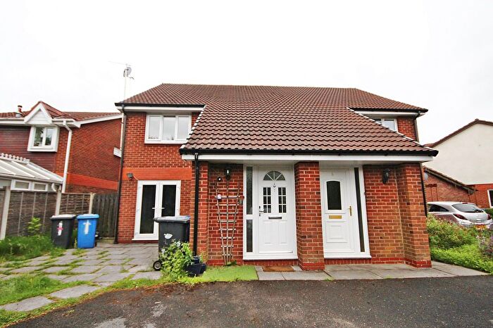 2 Bedroom Flat To Rent In Killingworth Lane, Birchwood, WA3