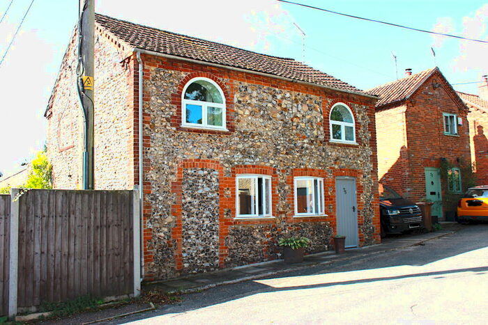 2 Bedroom Detached House For Sale In Pales Green, Swaffham, Castle Acre, PE32