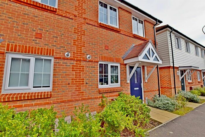 3 Bedroom Semi-Detached House To Rent In Belmont Place, Southbourne, Emsworth PO10