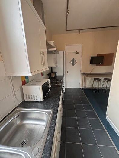 1 Bedroom Flat To Rent In Nottingham, NG7