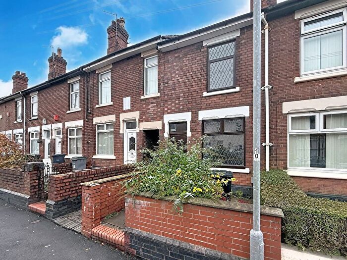 2 Bedroom Terraced House To Rent In Cromartie Street, Dresden, Stoke-On-Trent, ST3