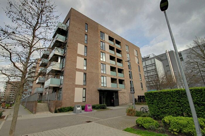 1 Bedroom Flat To Rent In Valencia Close, London, E14