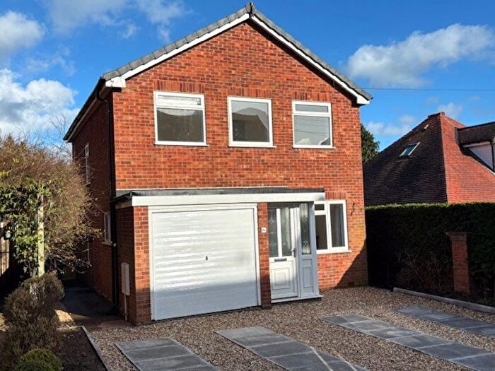 3 Bedroom Detached House To Rent In Upland Grove, Bromsgrove, B61