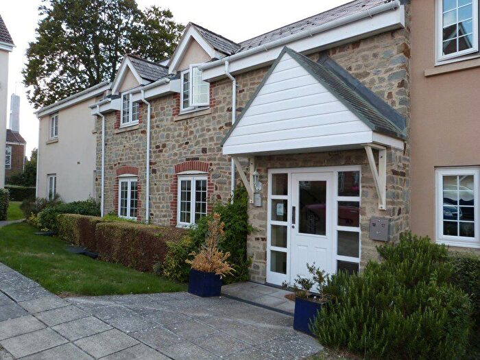 2 Bedroom Flat To Rent In Glebe Place, Highworth, SN6