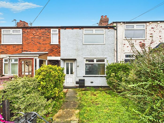 2 Bedroom Terraced House For Sale In Yewtree Avenue, Sutton, St Helens, WA9