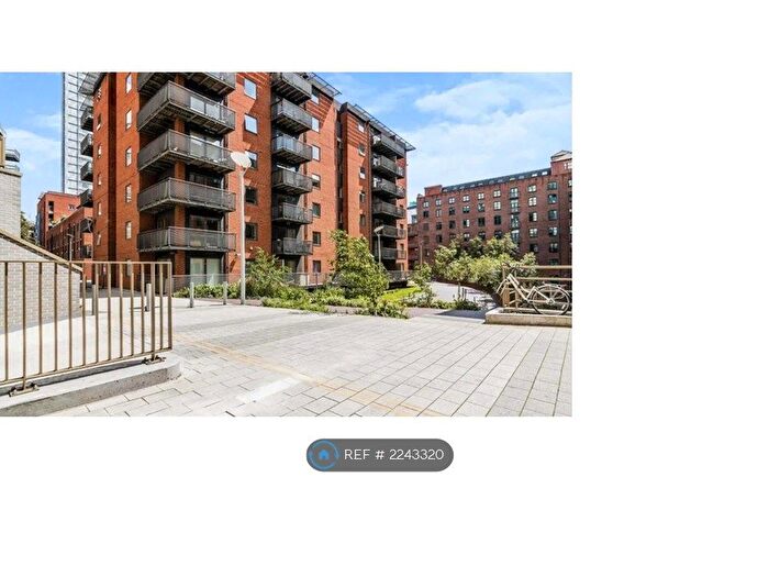 2 Bedroom Flat To Rent In The Foundry, Manchester, M1