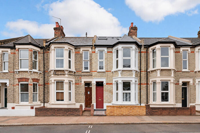 4 Bedroom Terraced House For Sale In College Road, London, NW10