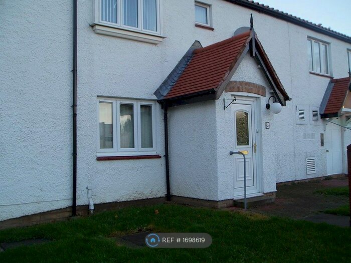 2 Bedroom Flat To Rent In Fatfield, Sunderland, NE38
