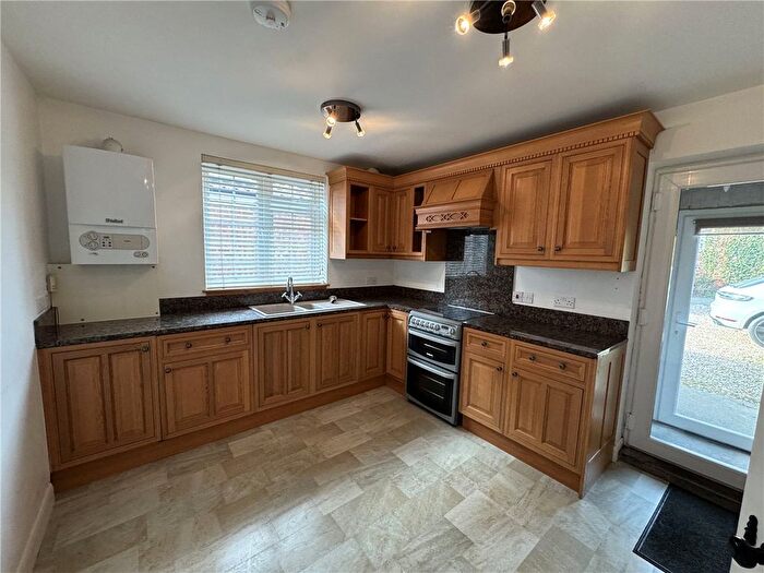 2 Bedroom Flat To Rent In Bootham Crescent, York, North Yorkshire, YO30