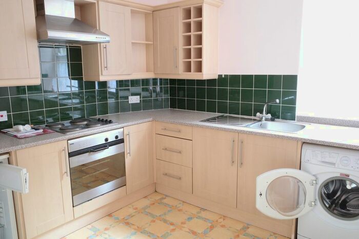 2 Bedroom Flat To Rent In Marlborough Road, Buxton, SK17