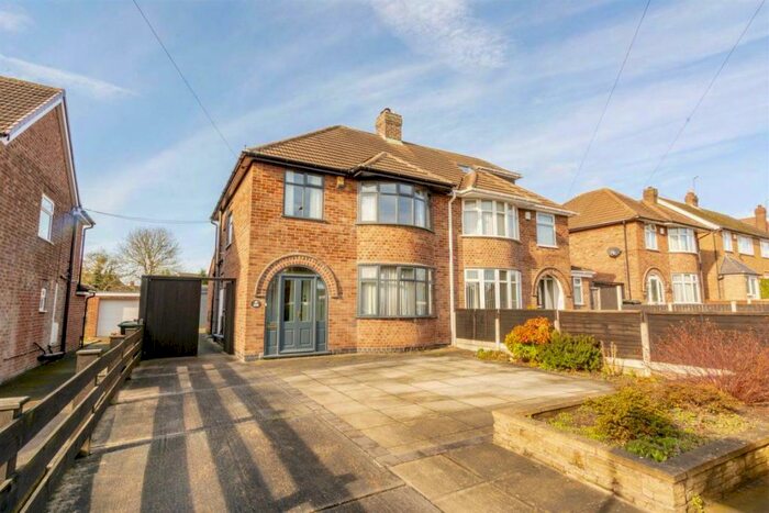 3 Bedroom Semi-Detached House To Rent In Toton Lane, Stapleford., NG9