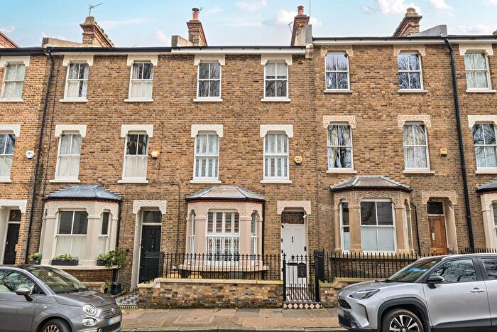4 Bedroom Terraced House For Sale In Park Row, London, SE10