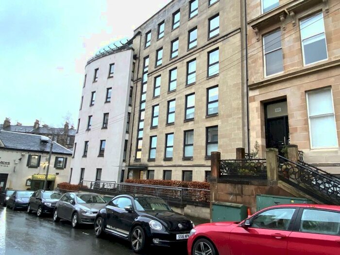 3 Bedroom Penthouse To Rent In Saltoun Street, Glasgow, G12