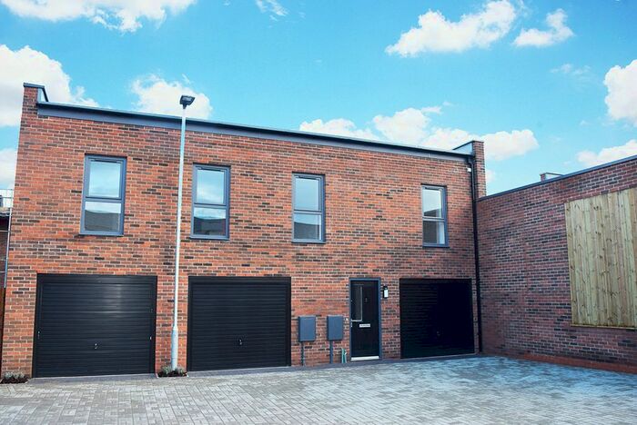 2 Bedroom Flat To Rent In Bemrose Court, Derby, Derbyshire, DE1