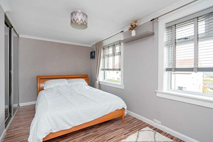 2 Bedroom End Of Terrace House For Sale In Anderson Crescent, FK1