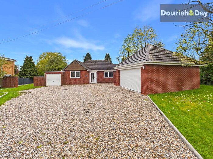 2 Bedroom Detached Bungalow For Sale In Newport Road, Gnosall, ST20