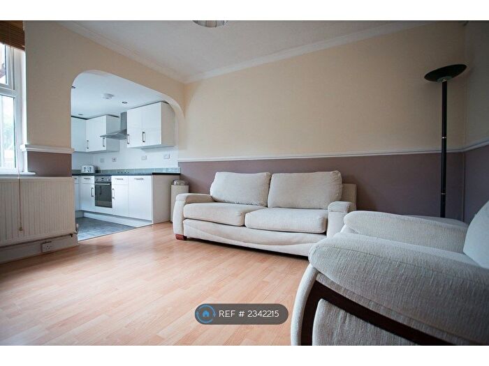 4 Bedroom Terraced House To Rent In Peach Street, Derby, DE22