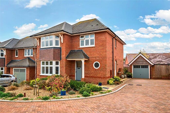 3 Bedroom Detached House For Sale In Westclyst, Exeter, EX1