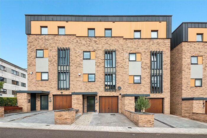 4 Bedroom Terraced House For Sale In Noel Coward Avenue, Denham, Uxbridge, Buckinghamshire, UB9