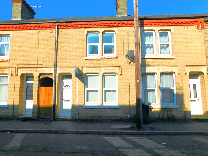 3 Bedroom Terraced House To Rent In Palmerston Road, Peterborough, PE2