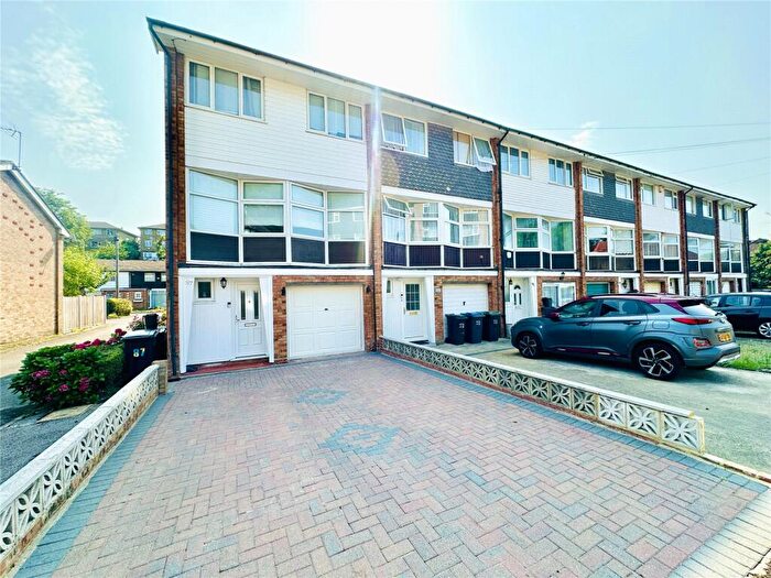 4 Bedroom House For Sale In Violet Lane, Croydon, CR0