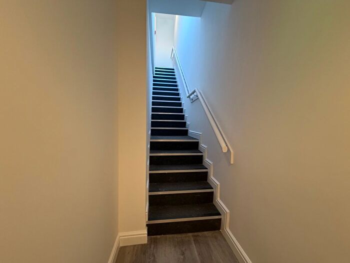 1 Bedroom Flat To Rent In High Street, Bromsgrove, B61