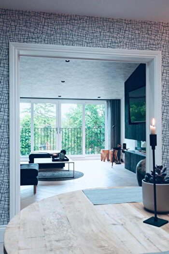 3 Bedroom Penthouse To Rent In Penthouse, Oak Lawn Wilmslow, SK9