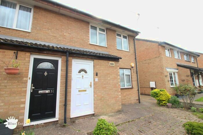 1 Bedroom Maisonette To Rent In Triandra Way, Hayes, UB4