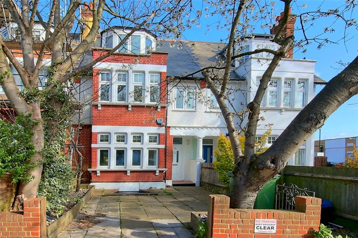 5 Bedroom Terraced House To Rent In Sheen Road, Richmond, TW9