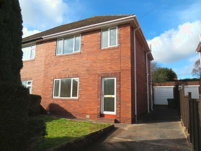 4 Bedroom House To Rent In Warwick Avenue, Exeter, EX1