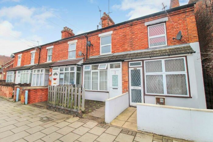 2 Bedroom Terraced House To Rent In Dunville Road, Bedford, MK40