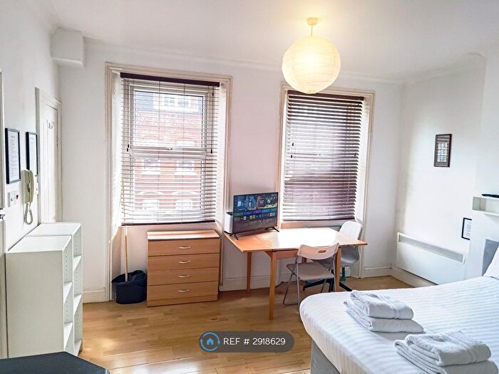 Studio To Rent In Charleville Rd, London, W14