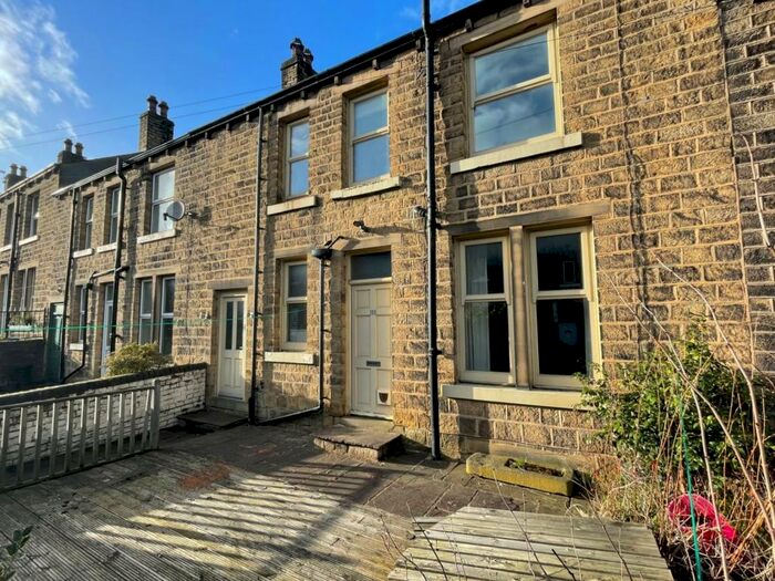 2 Bedroom Terraced House To Rent In Blackmoorfoot Road, Crosland Moor, Huddersfield, West Yorkshire, HD4