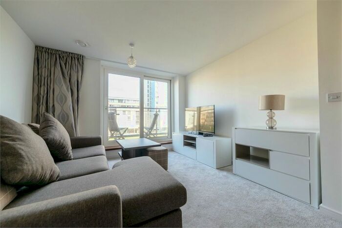 1 Bedroom Flat To Rent In Ferry Court, Cardiff, South Glamorgan CF11