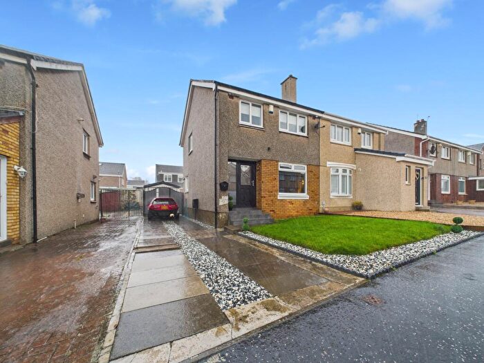 3 Bedroom Semi Detached House For Sale In Dalcraig Crescent, Blantyre, G72