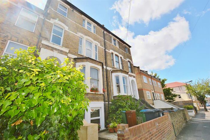 1 Bedroom Flat To Rent In North Birkbeck Road, London, E11