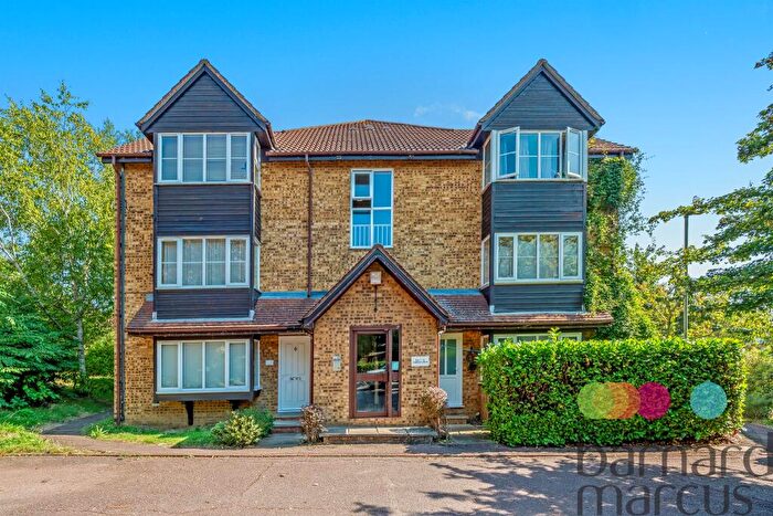 Studio To Rent In Snowdon Drive, Colindale, NW9