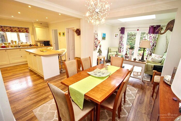 2 Bedroom Detached Bungalow For Sale In Reading Road, Burghfield Common, Reading, RG7