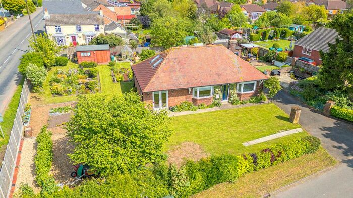 3 Bedroom Detached Bungalow For Sale In Bells Drove, Sutton St James, Spalding, Lincs, PE12