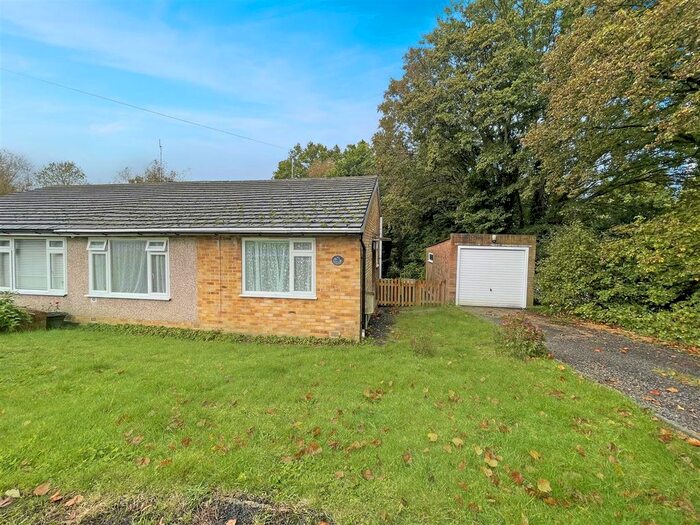 2 Bedroom Semi-Detached Bungalow To Rent In Stream Pit Lane, Sandhurst, Cranbrook, TN18