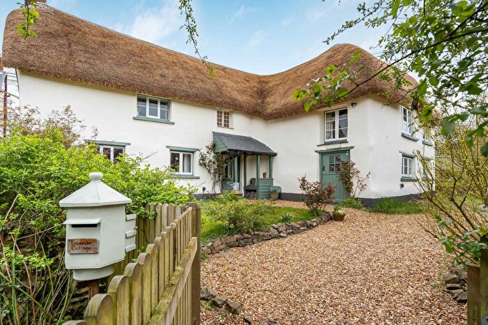 3 Bedroom Detached House For Sale In Iddesleigh, Winkleigh, EX19