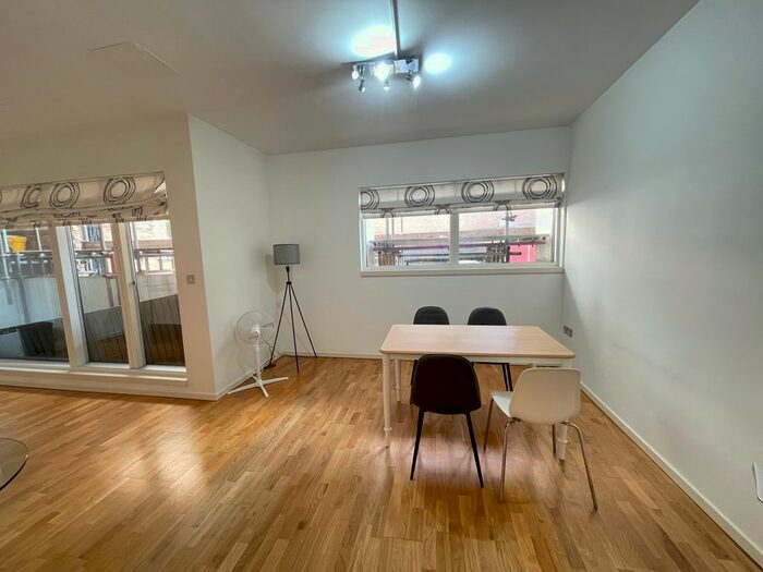 1 Bedroom Flat To Rent In Great Turnstile, Holborn, London, WC1V