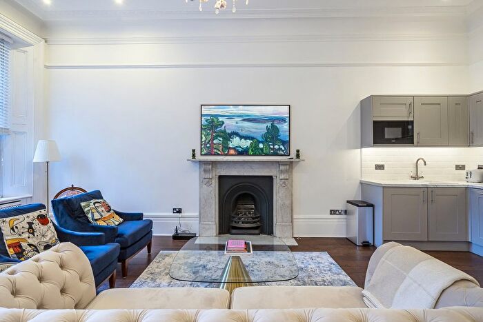 2 Bedroom Flat To Rent In Prince Of Wales Terrace, London, W8