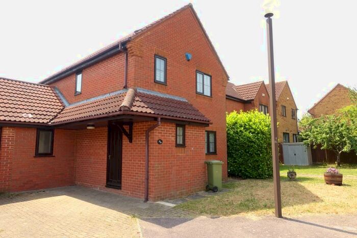 4 Bedroom Detached House To Rent In Birchen Lee, Emerson Valley, Milton Keynes, MK4