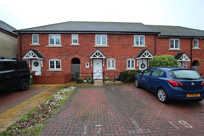 2 Bedroom Terraced House For Sale In Copper Close, Eastleigh, SO50
