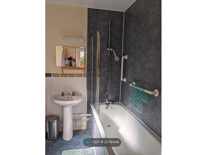 1 Bedroom Flat To Rent In Ranelagh Road, Felixstowe, IP11